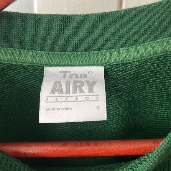 TNA Airy Fleece in Green Sz S - Picture 3 of 4